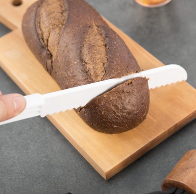 EaMaSy Party  11.5''Clear Plastic Bread Knife